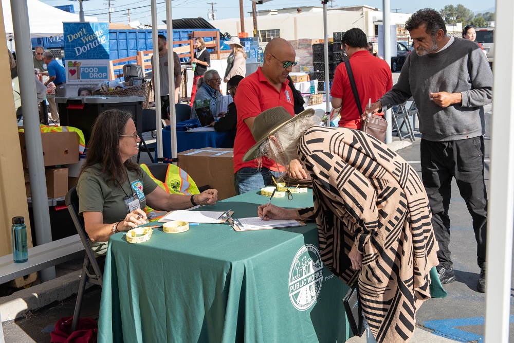 Interfaith Food Center in Santa Fe Springs